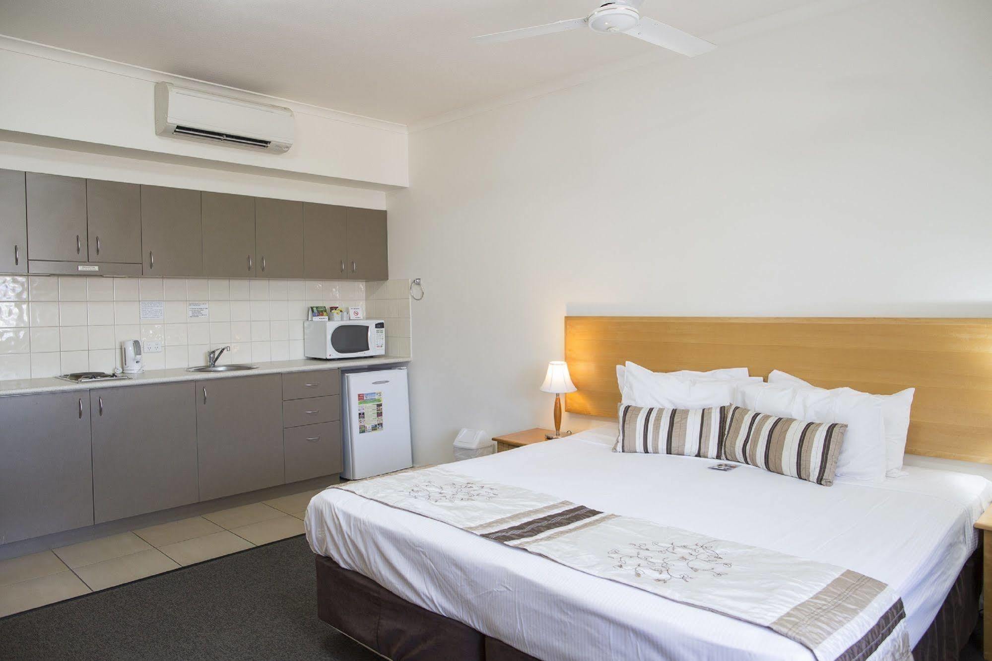 Metro Advance Apartments & Hotel Darwin Dış mekan fotoğraf